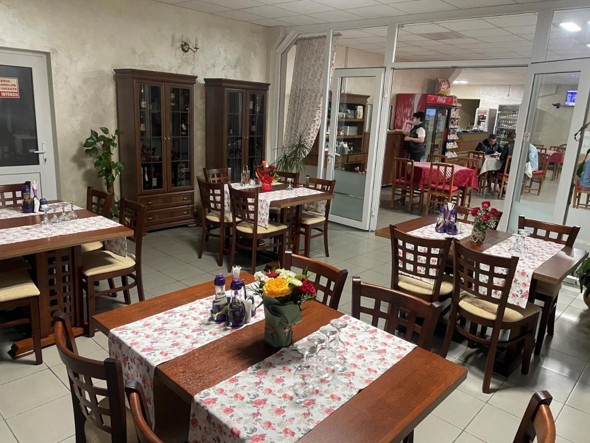 Km 80 Restaurant & Hotel Mavrodolu Εξωτερικό φωτογραφία